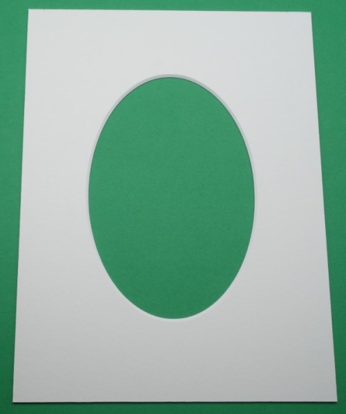 Außen eckig und Innen oval - Passepartoutkarton 1,4 mm